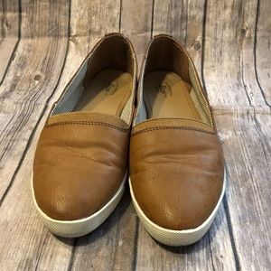 G.H. Bass & Co.  Tan Leather slip on loafers flats